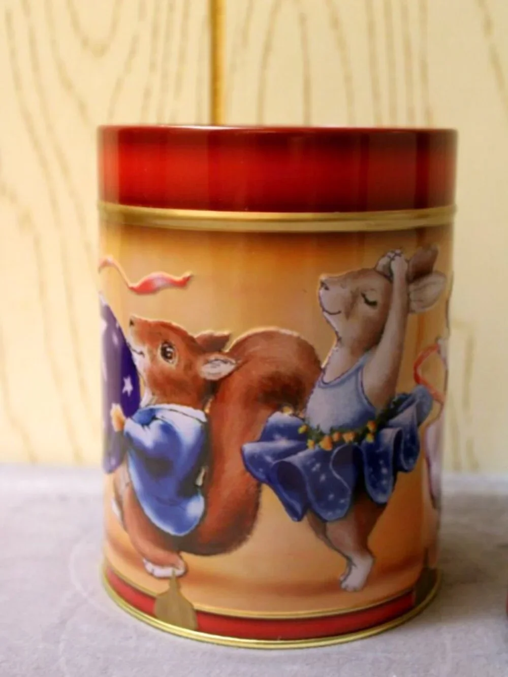 Lambertz Musical Cookie Tin - Vintage